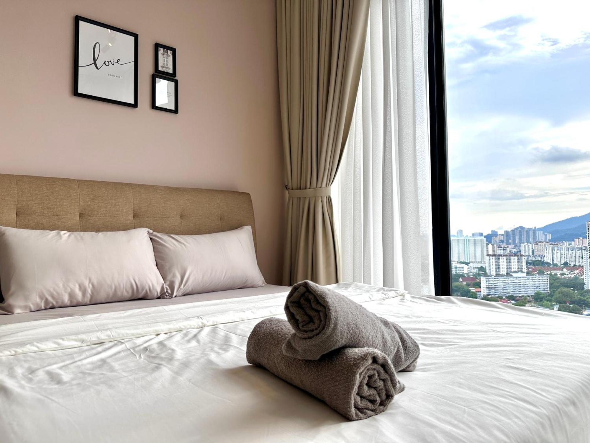 New 2Br Georgetown Warm And Lovely Homestay 10Pax-无敌美景两房民宿 Beacon Executive Suite Ngoại thất bức ảnh