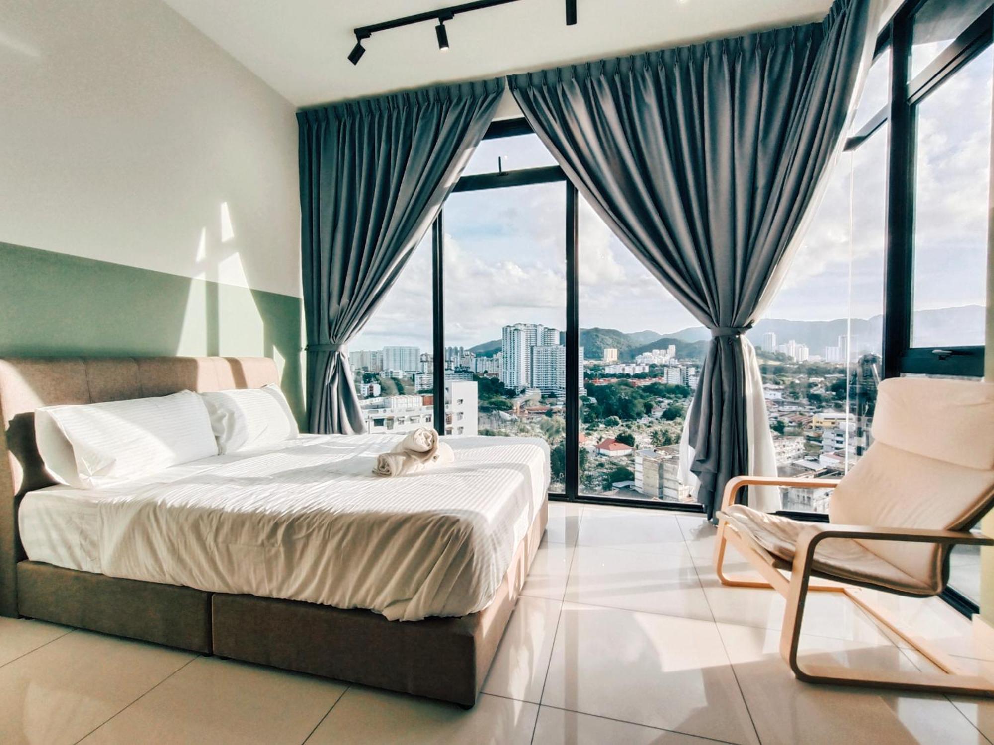 New 2Br Georgetown Warm And Lovely Homestay 10Pax-无敌美景两房民宿 Beacon Executive Suite Ngoại thất bức ảnh